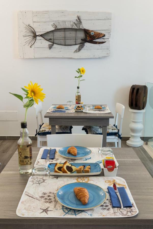 مونوبولي B&B Rotta Mediterranea المظهر الخارجي الصورة